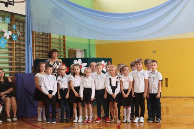 b_1024_768_0_00_images_2023_2024_WYDARZENIA_Rozpoczecie_374183105_766113551983262_2083174982637224846_n